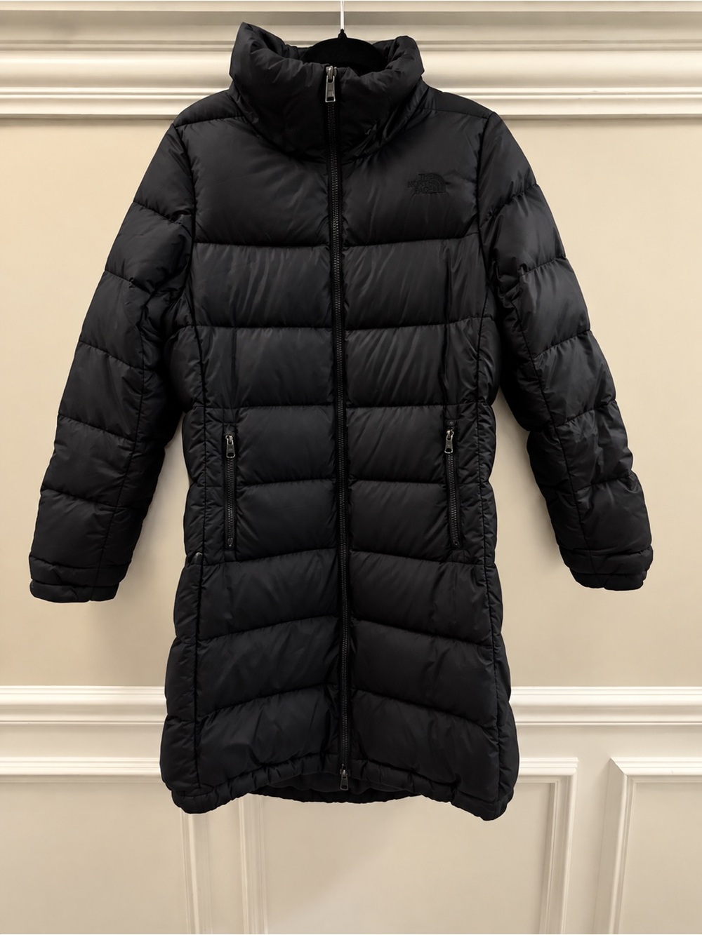 The North Face Women's Black Long Puffer Coat